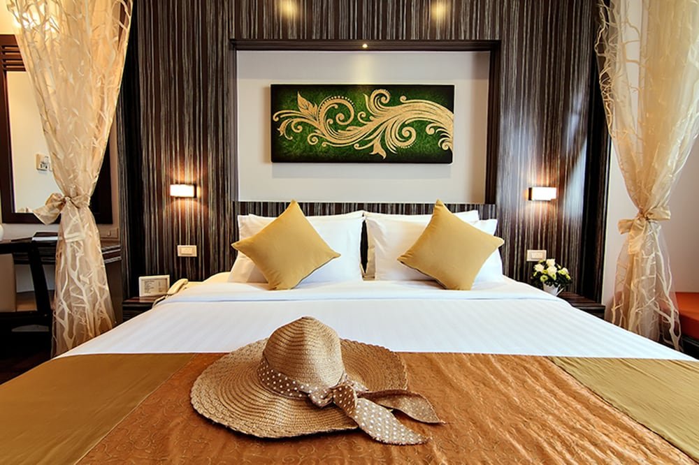 Фото Zhelter'BKK - Hostel