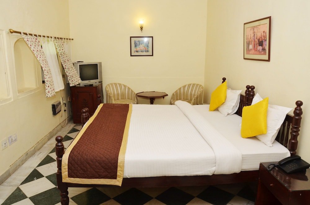 Фото Karnot Mahal