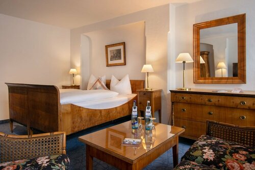 Гостиница Hotel Kolbergarten в Бад-Тёльце