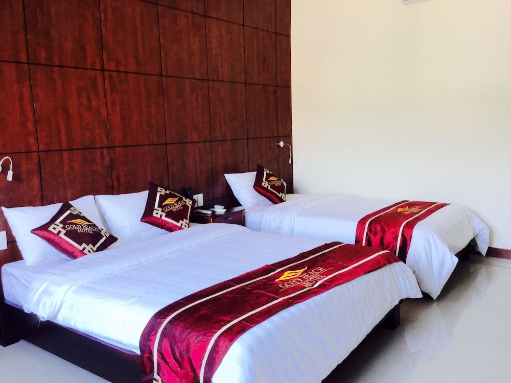 Фото Gold Beach Hotel