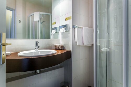 Гостиница Citotel Alcyon в Ла-Боли-Эскублаке