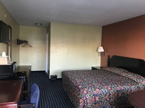 Фото Texas Inn Airport McAllen