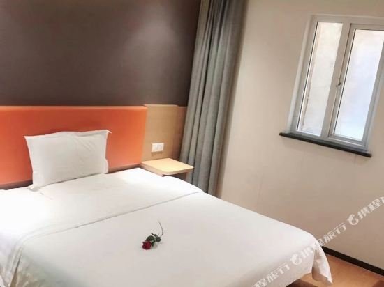 Фото 7 Days Inn Zhenjiang Dashikou Branch