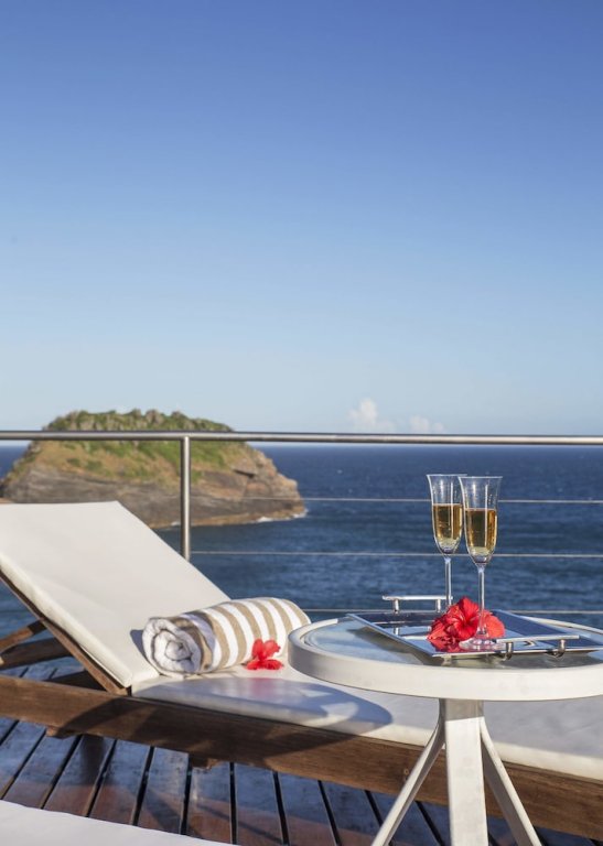 Фото Cliffside Luxury Inn