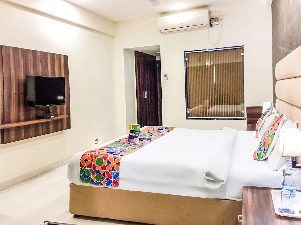 Фото FabHotel Prime President