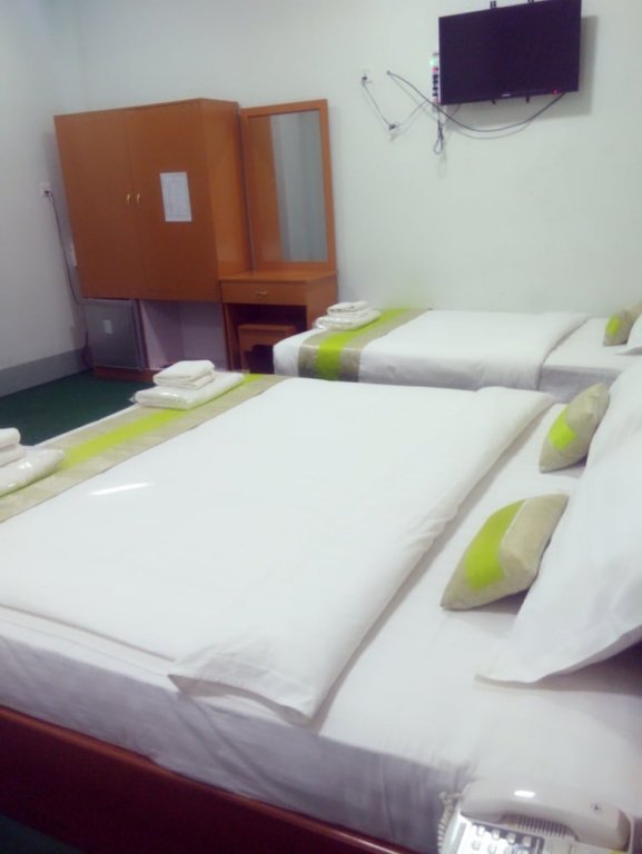 Фото Green Days Inn