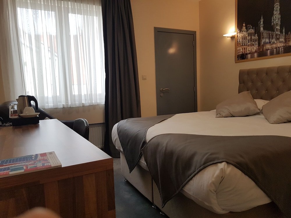 Фото Hôtel Méribel