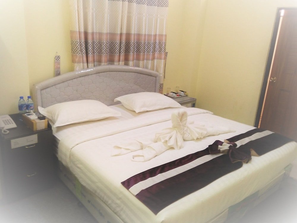 Фото 121 Hotel Yangon