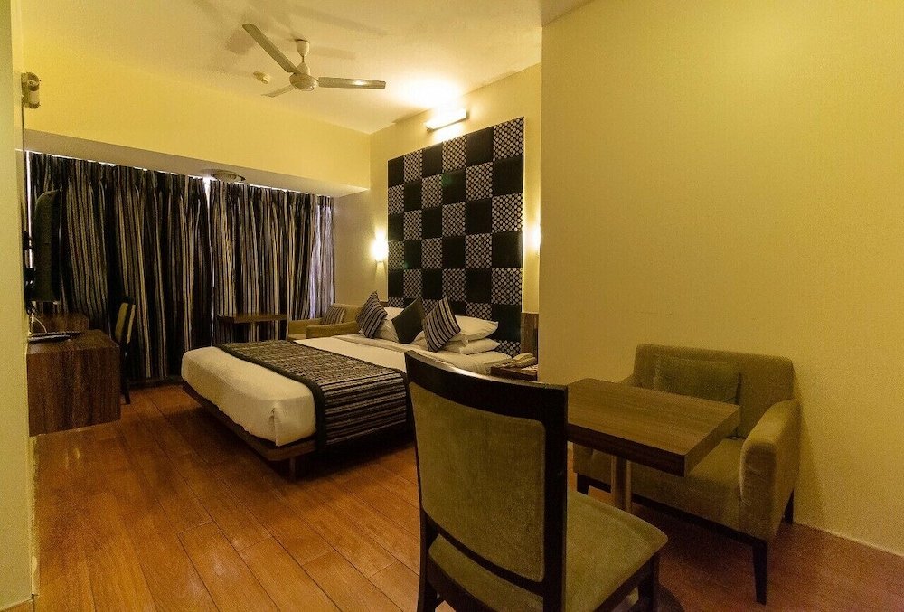 Фото Hotel Silver Inn