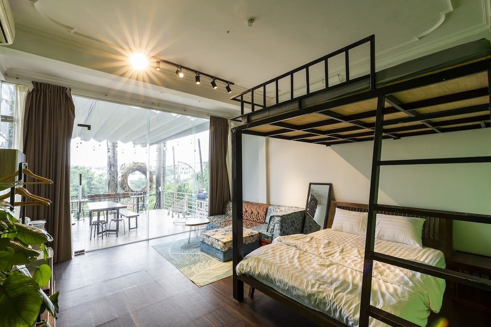 Фото Em Am Homestay - West Lake