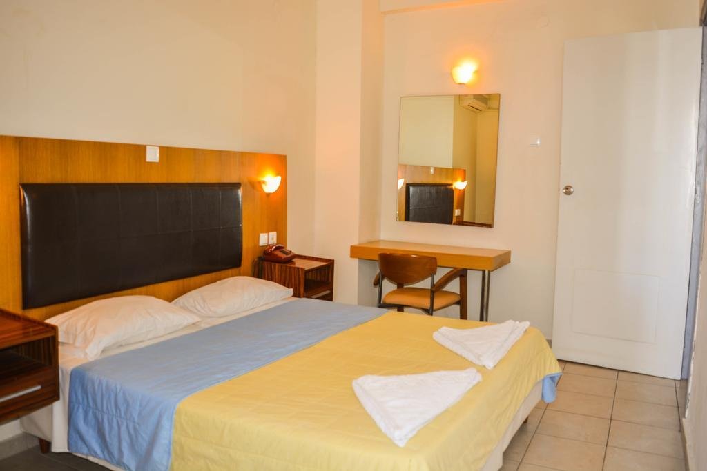 Фото Achillion Hotel