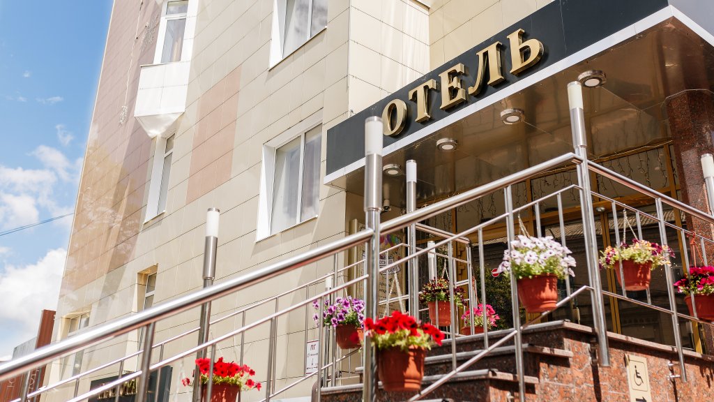 Фото отеля 2