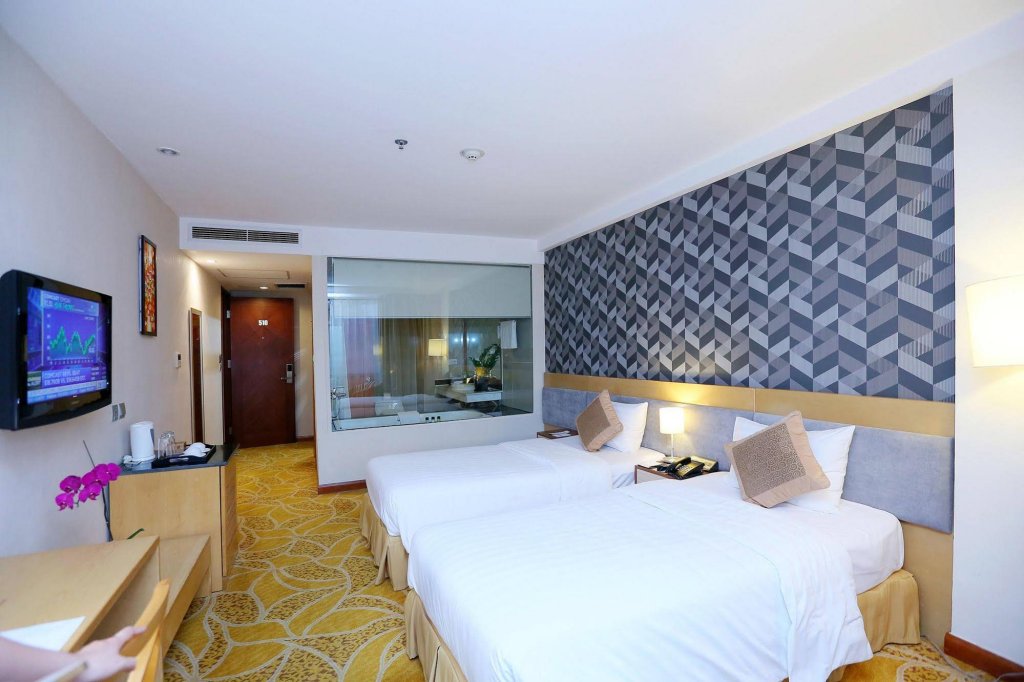 Фото La Casa Hanoi Hotel