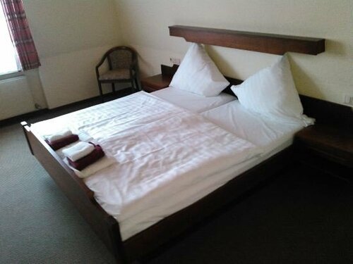 Гостиница Hotel Post в Неккарзульме