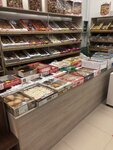 Сладость радость (Stroiteley Avenue, 68Б) ، الحلويات