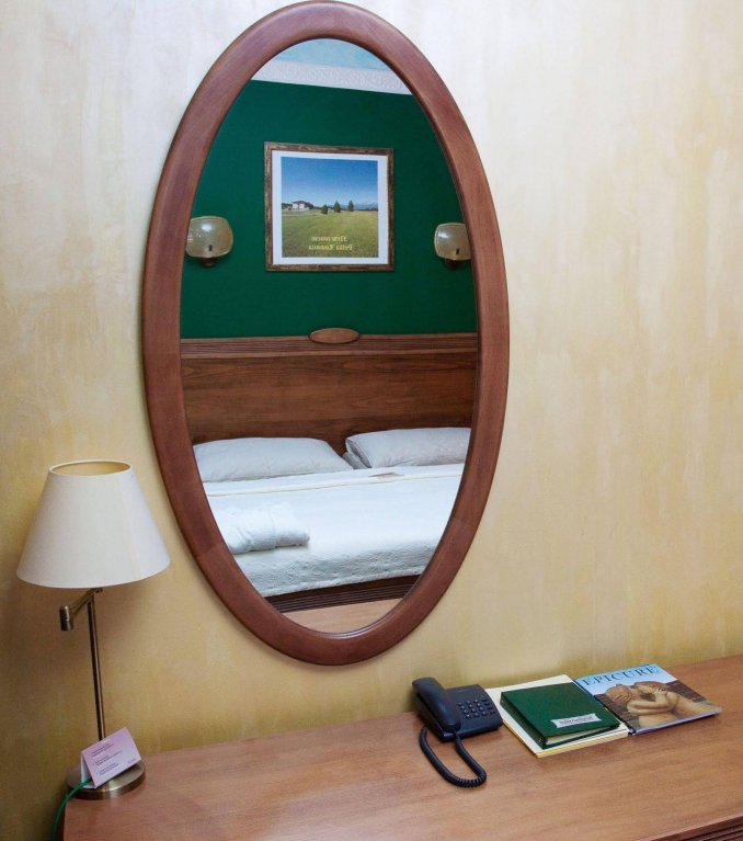 Фото Hotel International