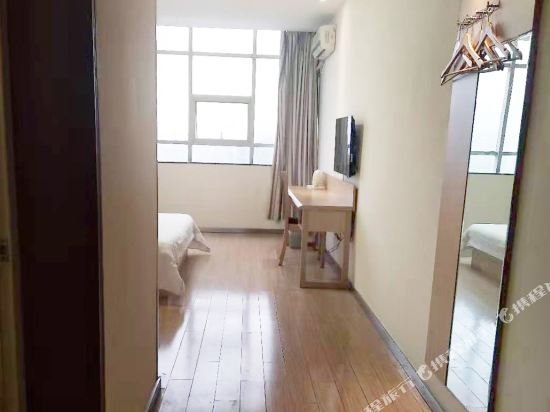 Фото 7 Days Inn Hengyang Jiefang West Road Nanhua University Branch