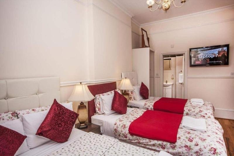 Фото Classic Hotel