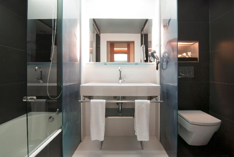 Фото Apartamentos Sabinas Zaragoza Centro