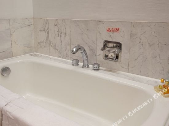 Фото Grand Hotel Beijing