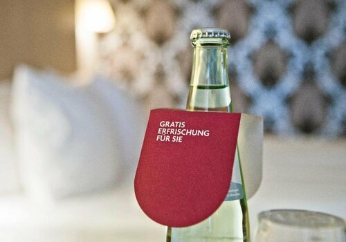 Внешний вид отеля DoubleTree by Hilton Hannover Schweizerhof в Ганновере, фото 2