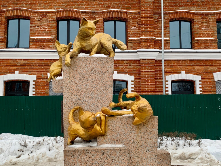 Сквер Сквер сибирских кошек, Тюмень, фото