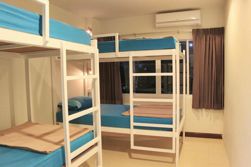 Hostel Ananas Phuket Central Hostel - Adults Only, Phuket Province, photo