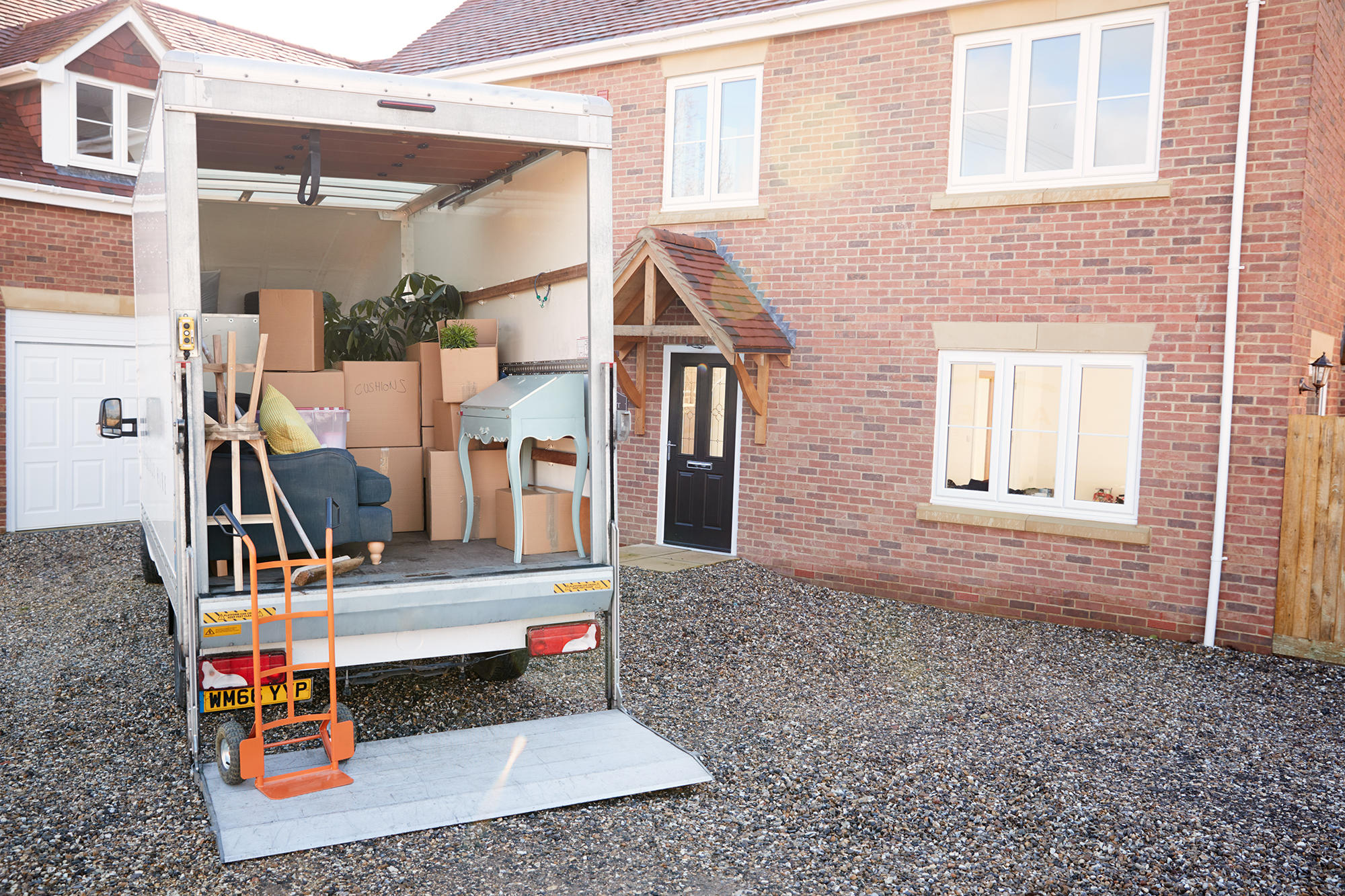 Navigating the Morristown Real Estate Market: Strategic Moving Tips
