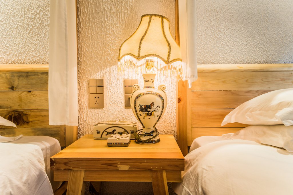 Фото Sanshengwuer Zeyun Inns