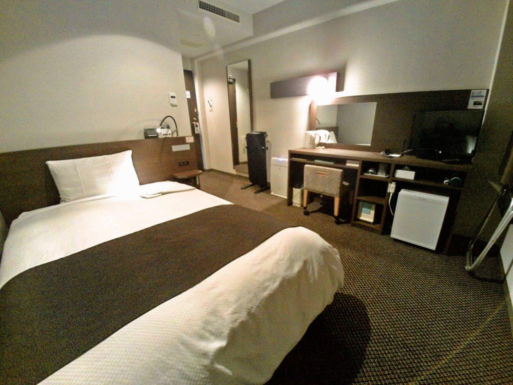 Фото Smile Hotel Tokyo Ayase Ekimae