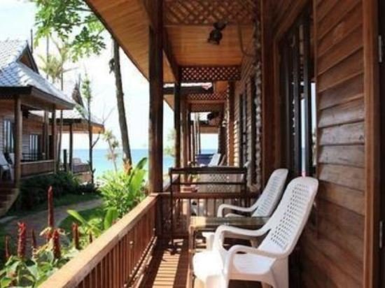 Фото Baan Pakgasri Hideaway