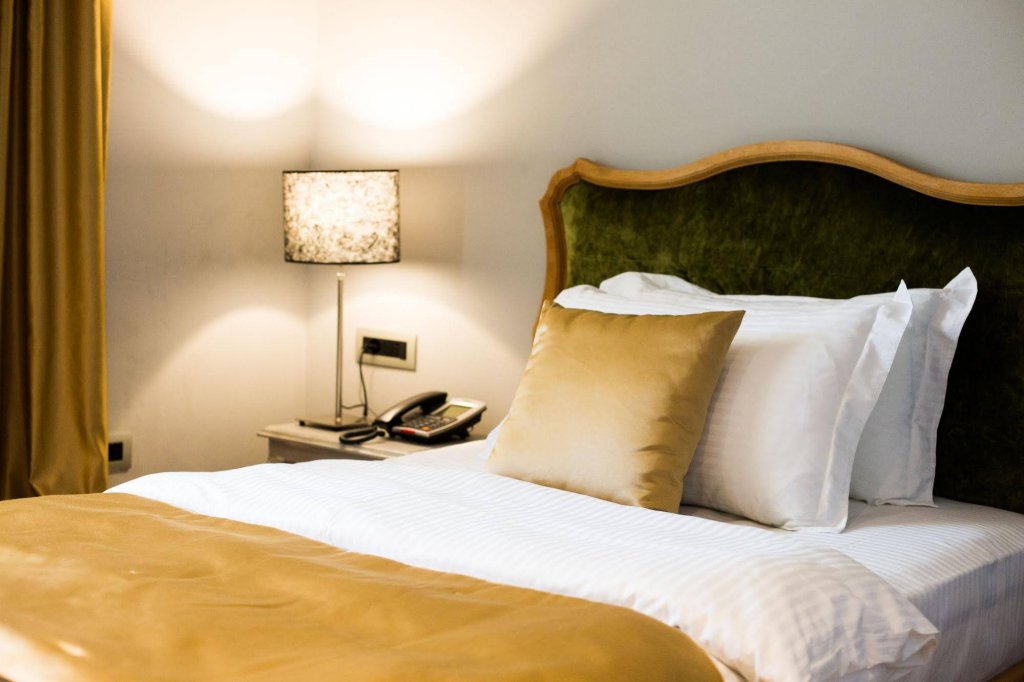 Фото Classic Hotel