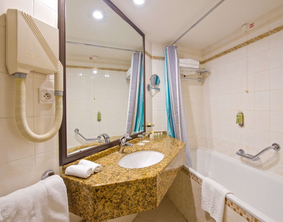 Фото Plaza Prague Hotel - Czech Leading Hotels