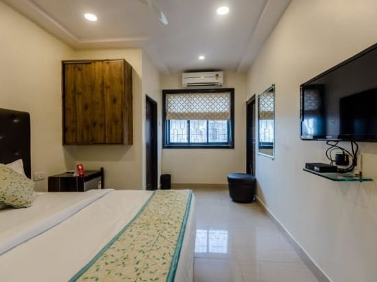 Фото Oyo 8373 Rigga Inn