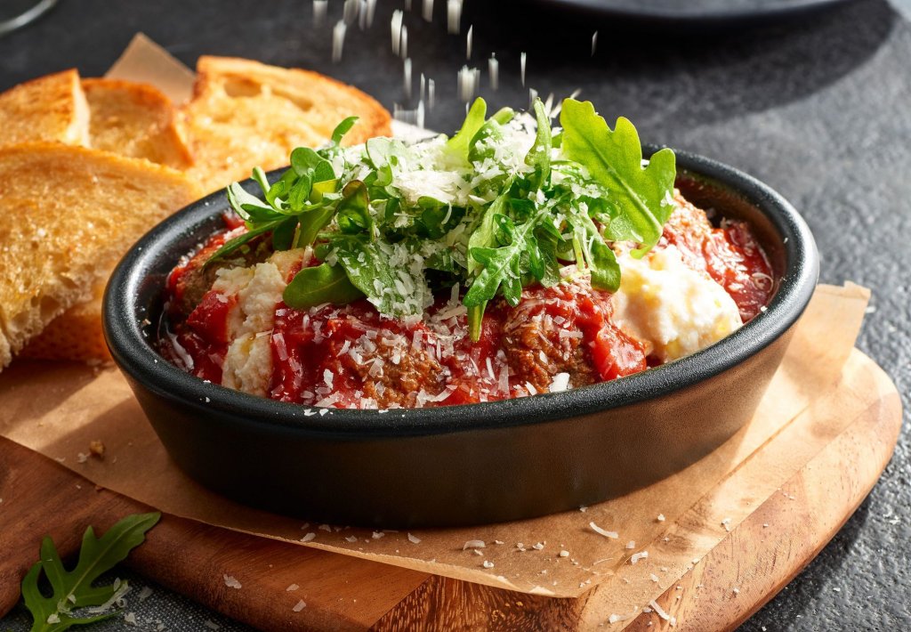 Фото Courtyard by Marriott New Bern