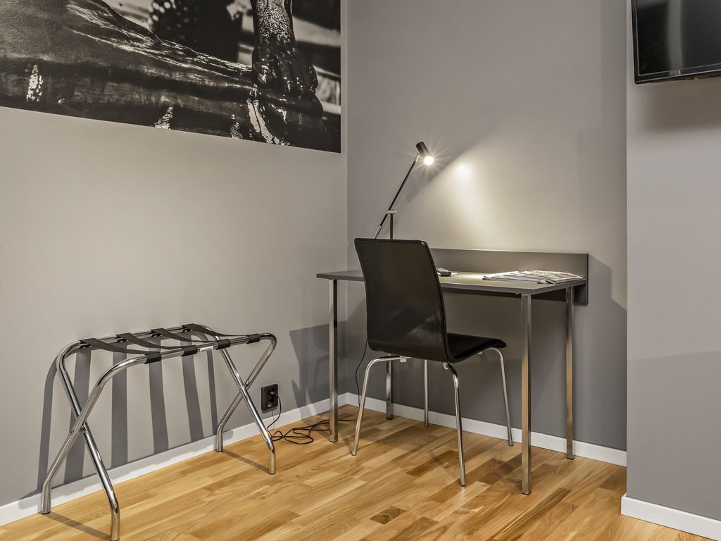 Фото Elite Hotel Adlon