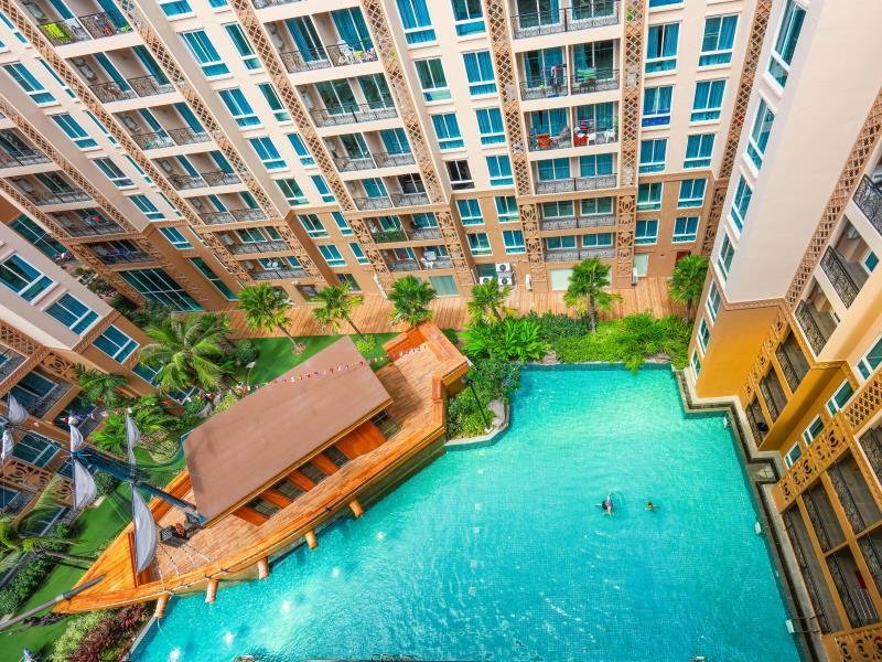 Фото Atlantis Condo Resort by Natnarin