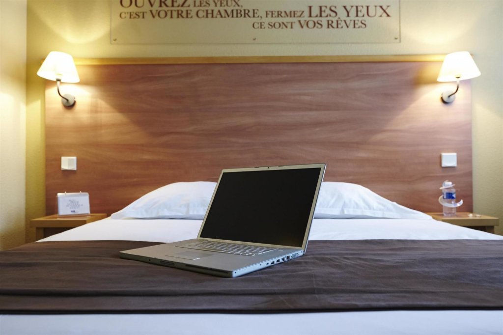 Фото ibis Styles Toulouse Centre Canal du Midi