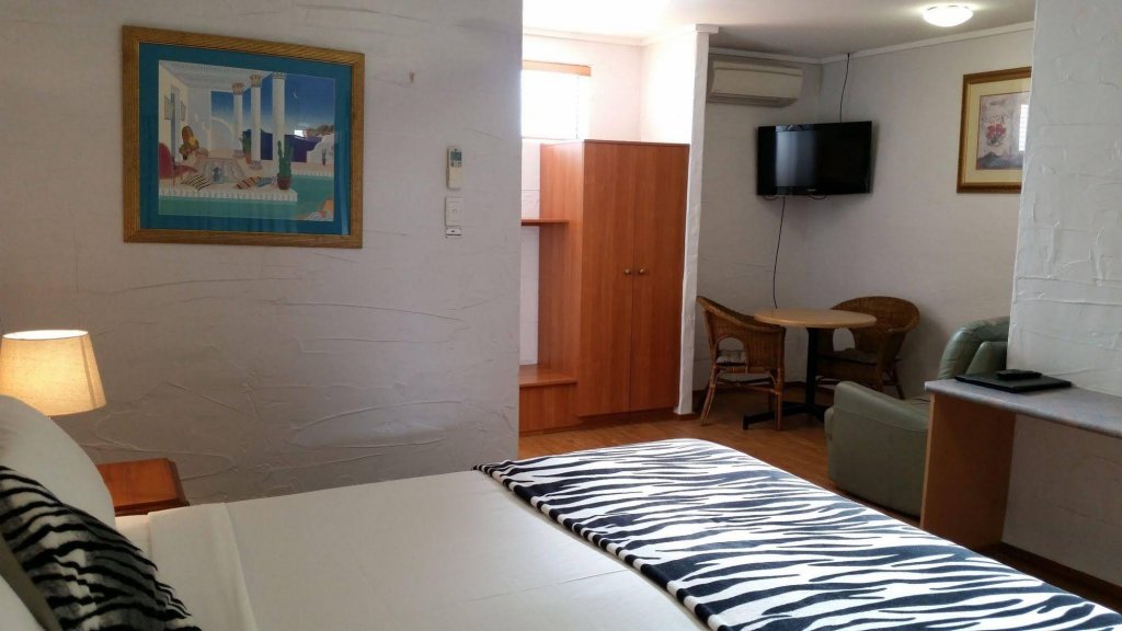 Фото отеля 4