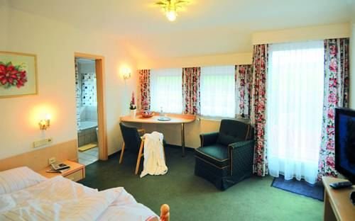 Фото Hotel Waldachtal