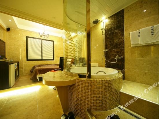 Фото Koam Tourist Hotel