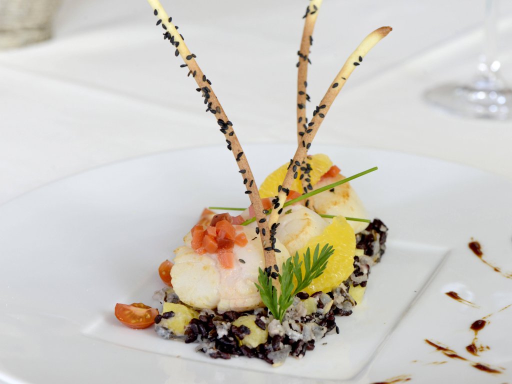 Фото The Ambassador