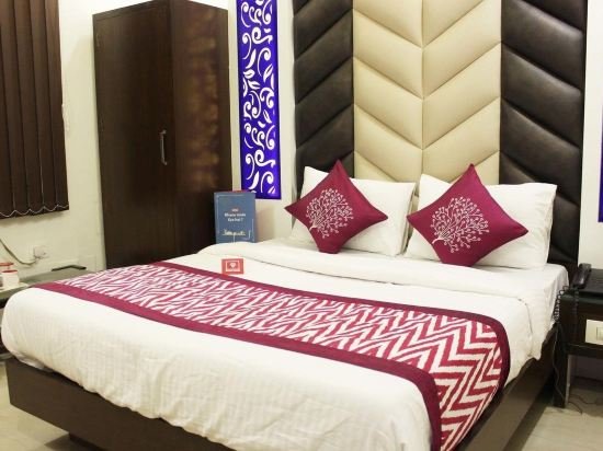 Фото Hotel Sawera International