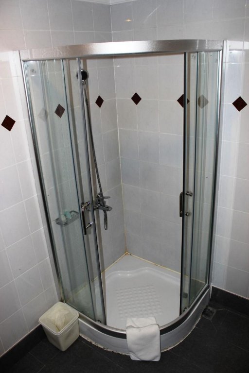 Фото Liberty 2 Hotel