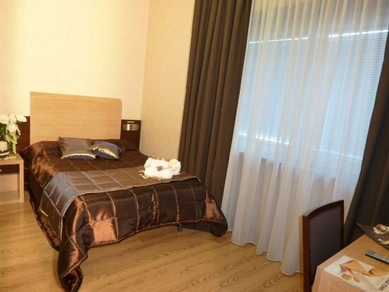 Гостиница EH Suites Rome Airport в Фьюмичино