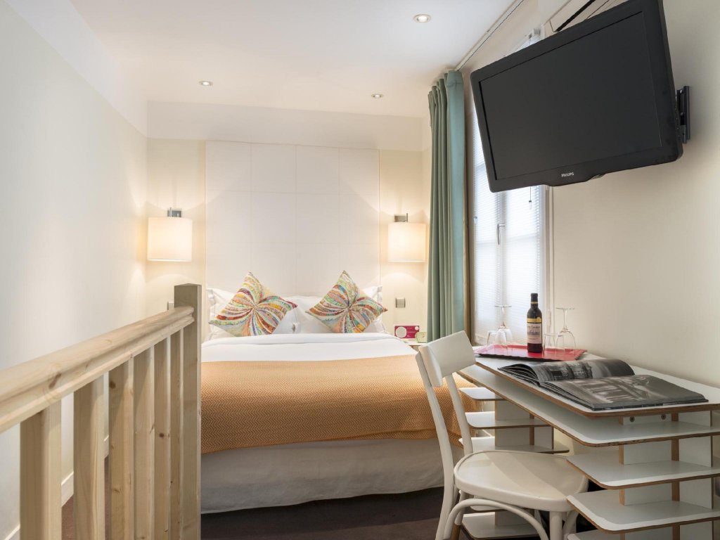 Фото Le Placide Saint Germain des Pres