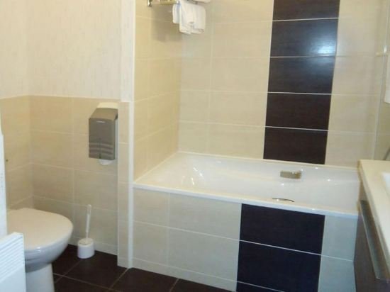 Фото Hotel Le Castel Fleuri