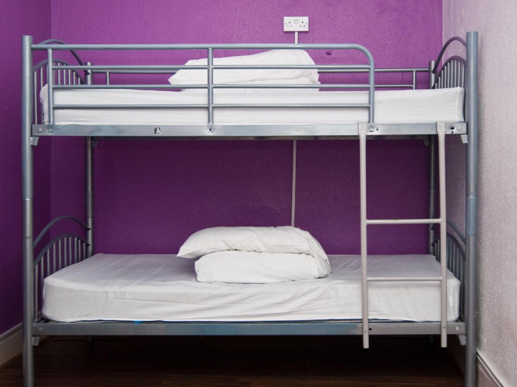 Фото Book a Bed Hostels