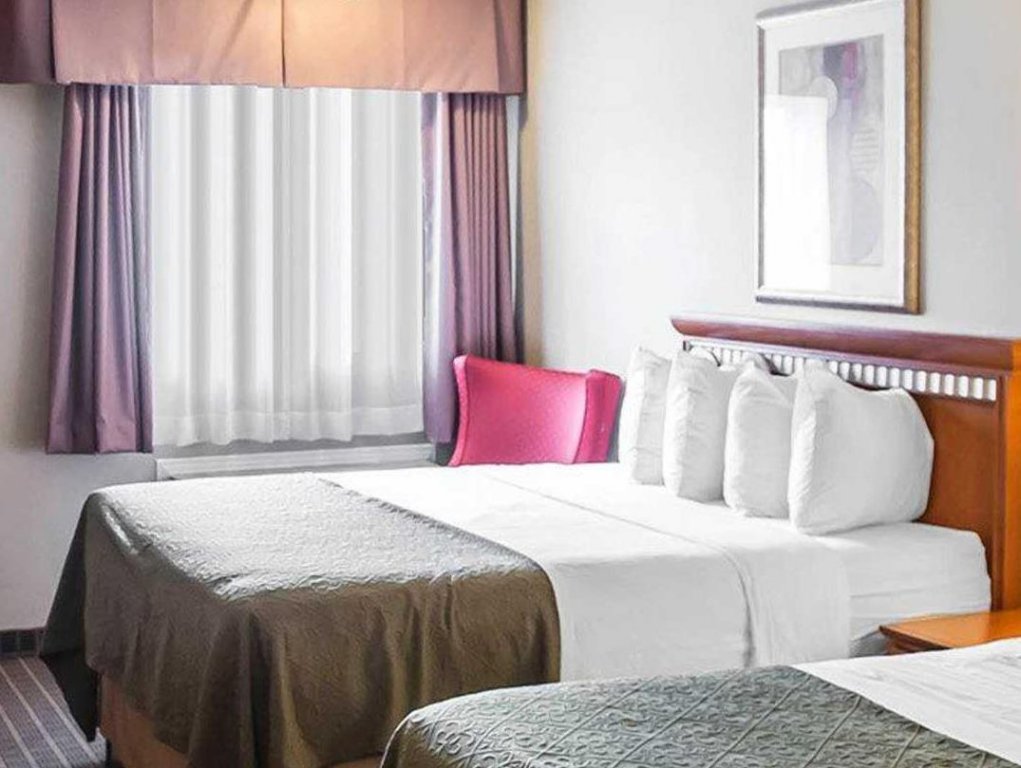 Фото Quality Inn & Suites 1000 Islands