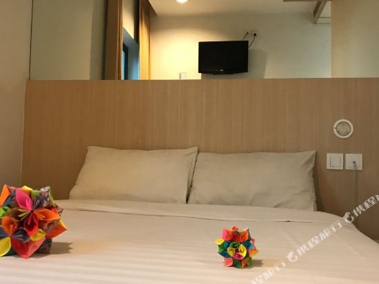 Фото Phoenix Hotel